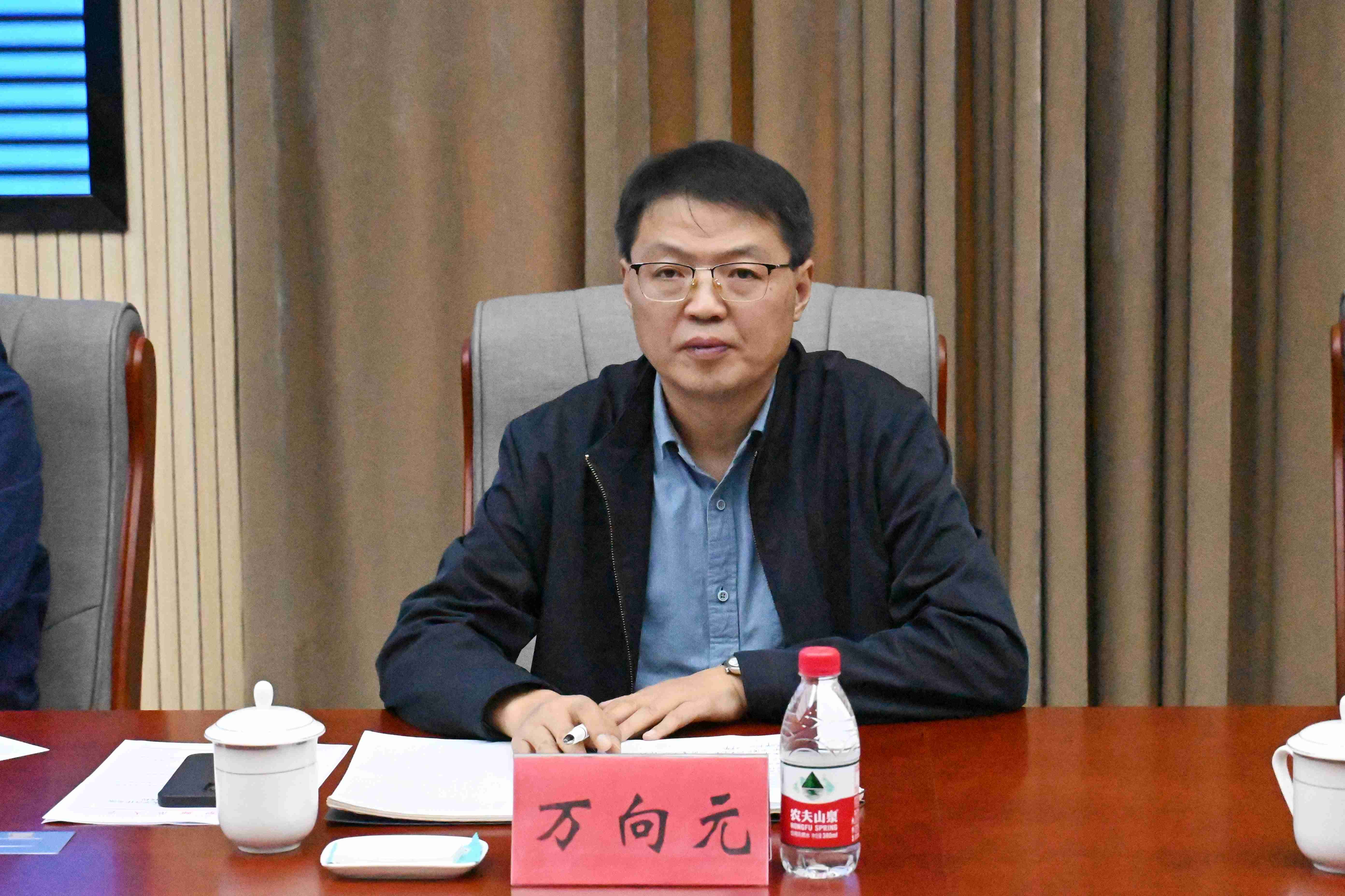 万向元williamhill生物研究院院长.jpg